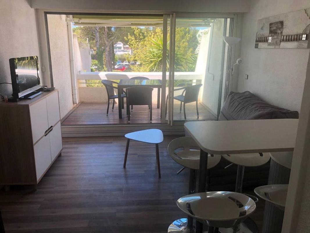 Studio Tres Beau Quartier Le Ponant Avec Piscine Residence Port Vincent La Grande Motte Dış mekan fotoğraf